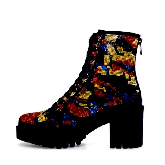 Steve Madden Pass Lug Heeled Rhinestone Combat Boots - Picture 3 of 5